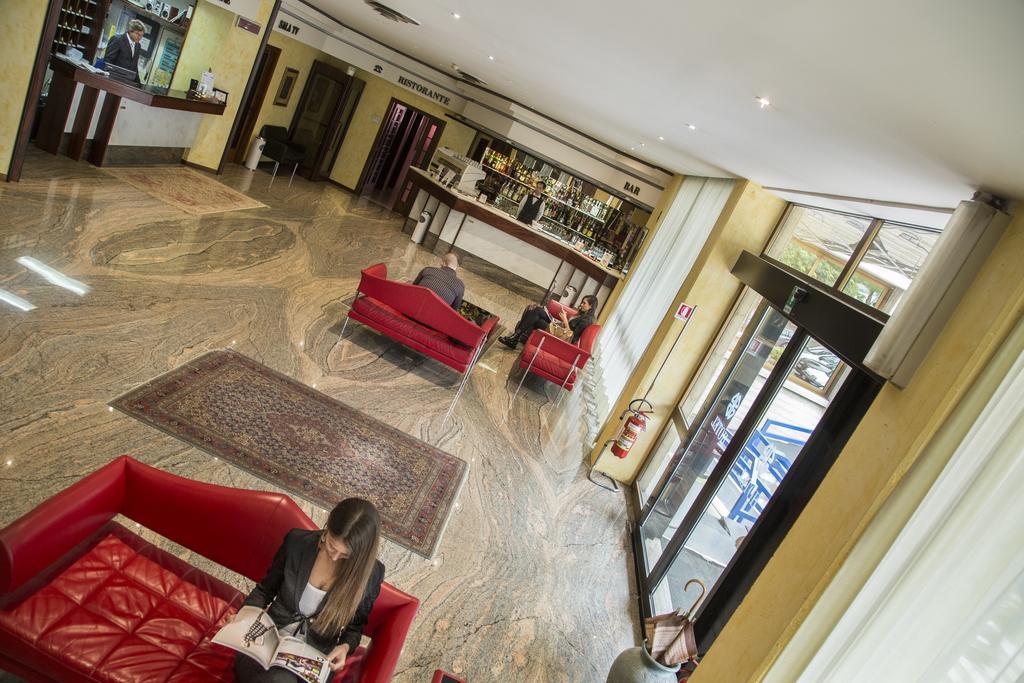 Hotel Grassetti Piediripa Екстериор снимка