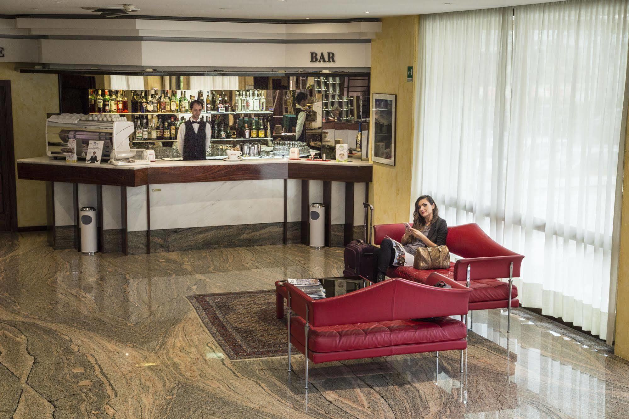 Hotel Grassetti Piediripa Екстериор снимка